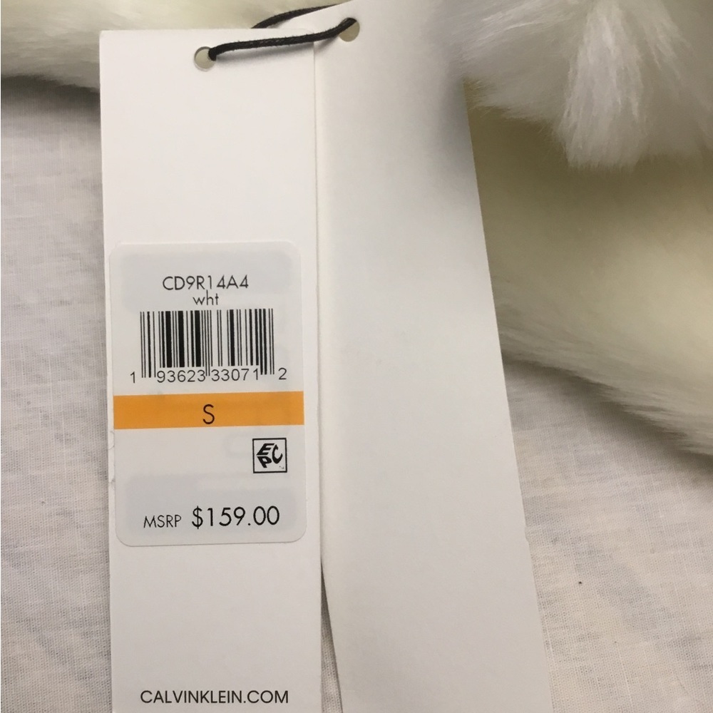 Off white Calvin Klein faux fur jacket size Sm - Picture 4 of 16